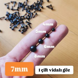 siyah vidalı göz